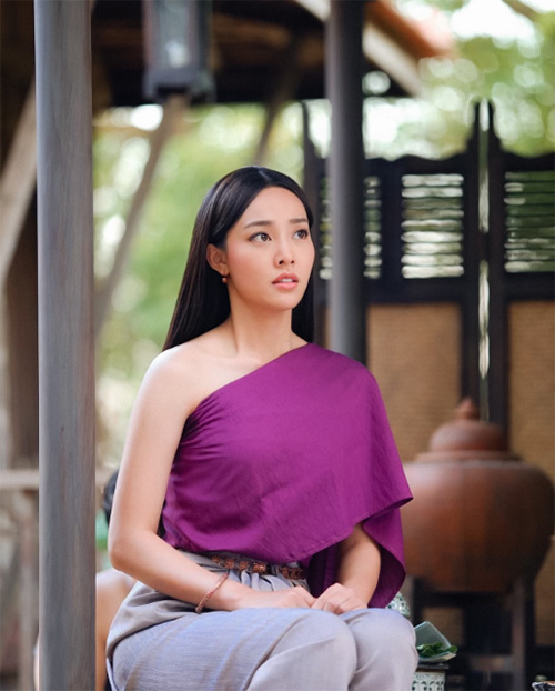 น้ำตาล พิจักขณา น้ำตาล พิจักขณา