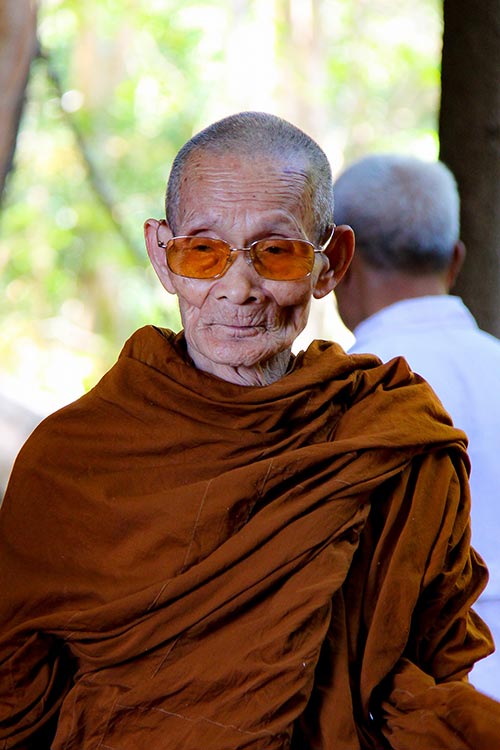 หลวงปู่เหลืองละสังขาร เลขเด็ดงวดนี้ 17/1/66 หลวงปู่เหลือง เจ้าอาวาสวัดกระดึงทอง