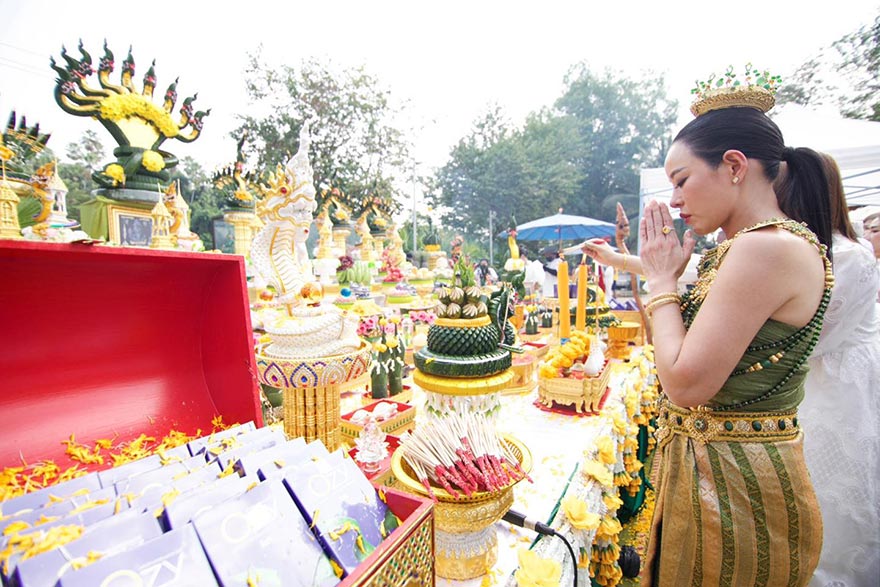 หวย หนิง ปณิตา รำบวงสรวงพญานาค 16/2/66 หนิง ปณิตา