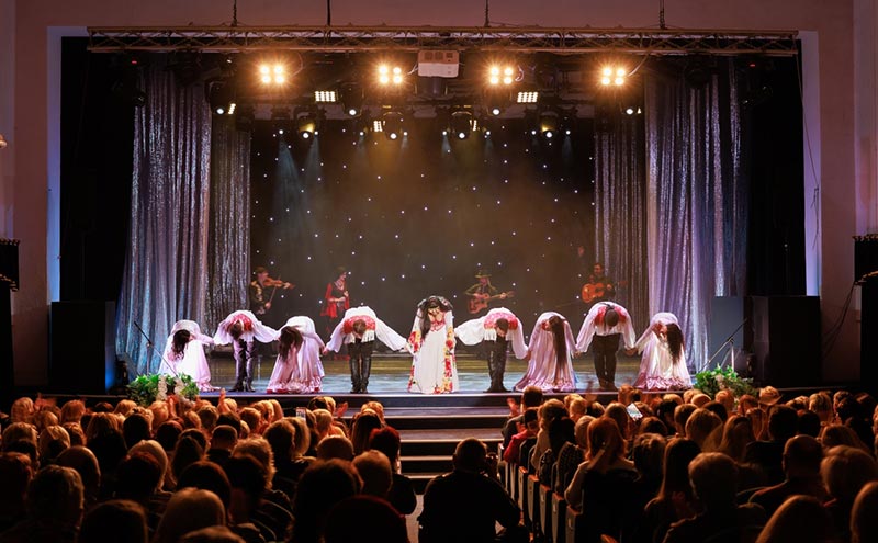 ละครเวที ละครเวที