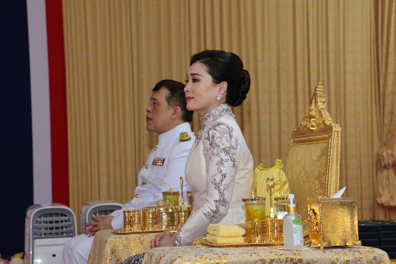 ในหลวง รัชกาลที่ 10 ในหลวง รัชกาลที่ 10