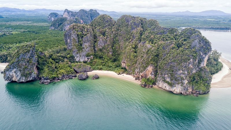 ทะเลอันดามัน เกาะเหลาเหลียง