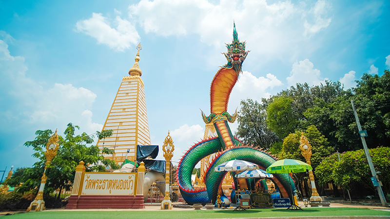 ไหว้พระ วัดพระธาตุหนองบัว จังหวัดอุบลราชธานี