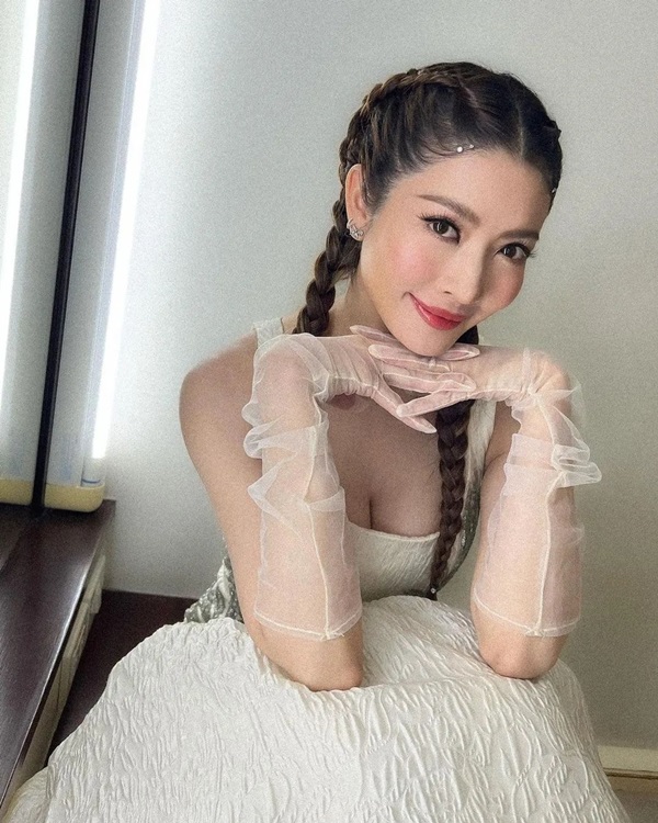 แอฟ ทักษอร แอฟ ทักษอร