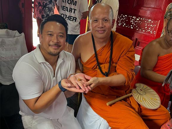 เลขเด็ดพิธีปั๊มพระขุนแผนมัดใจ เลขเด็ดพิธีปั๊มพระขุนแผนมัดใจ