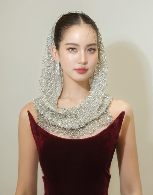 โบว์ เมลดา โบว์ เมลดา