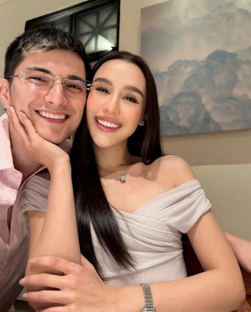 ลิลลี่ ภัณฑิลา ลิลลี่ ภัณฑิลา