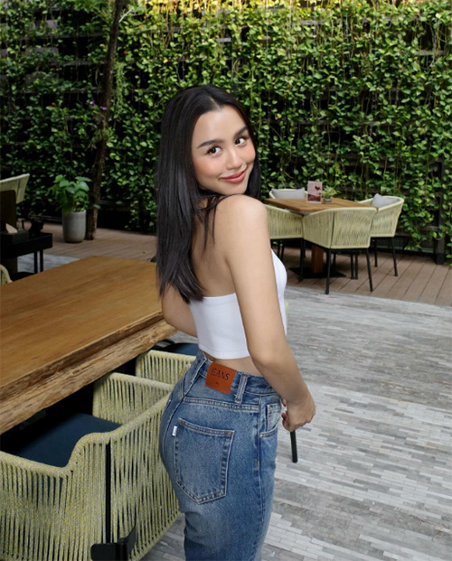 ลิลลี่ ภัณฑิลา ลิลลี่ ภัณฑิลา