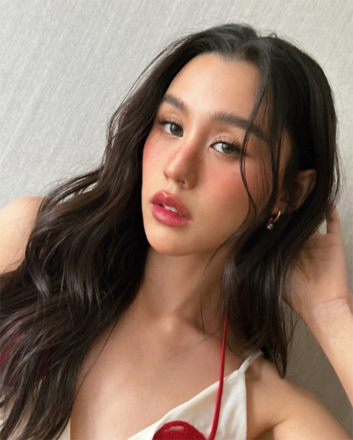 ลิลลี่ ภัณฑิลา ลิลลี่ ภัณฑิลา