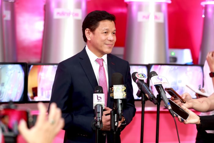 ถูกรางวัลที่ 1 สลากออมสินพิเศษ ถูกรางวัลที่ 1 สลากออมสินพิเศษ