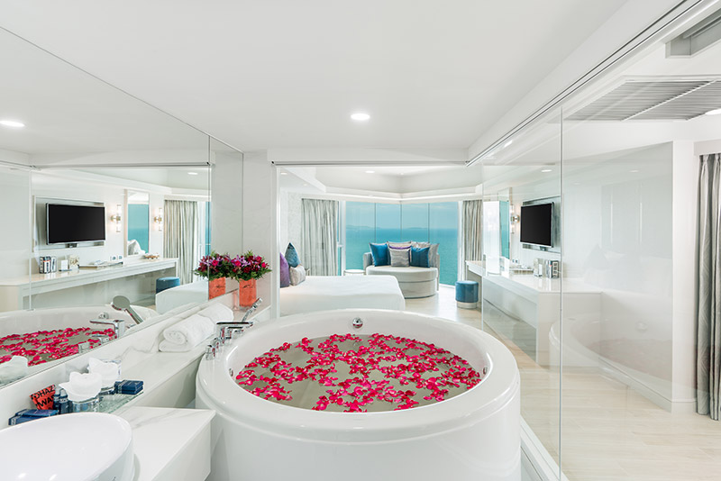 ที่พักพัทยา มีสระว่ายน้ำ ที่พักพัทยา มีสระว่ายน้ำ