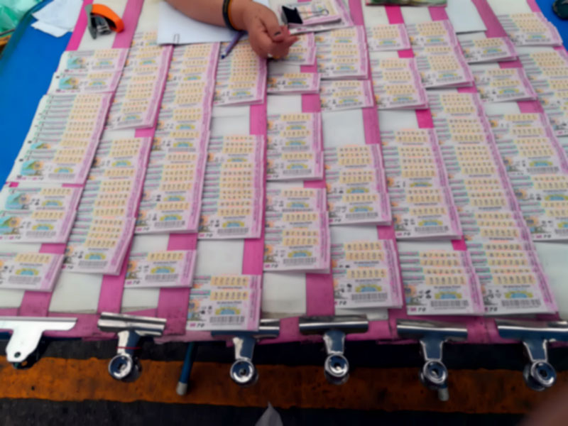 ตรวจหวย 1 พฤศจิกายน 2567 ตรวจหวย 1 พฤศจิกายน 2567