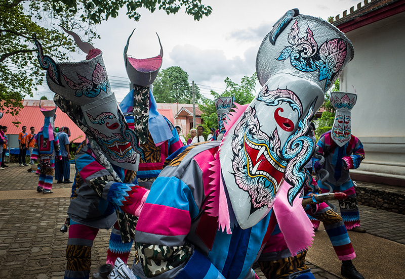 ประเพณีภาคอีสาน ประเพณีภาคอีสาน ประเพณีผีตาโขน
