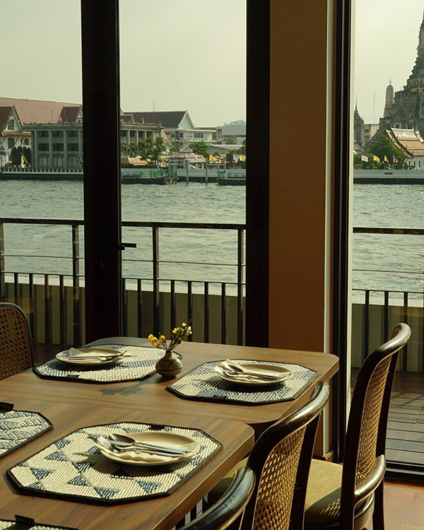 ร้านอาหารริมน้ำ ร้านอาหารริมน้ำ ร้าน Eat Sight Story