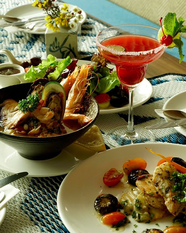 ร้านอาหารริมน้ำ ร้านอาหารริมน้ำ ร้าน Eat Sight Story