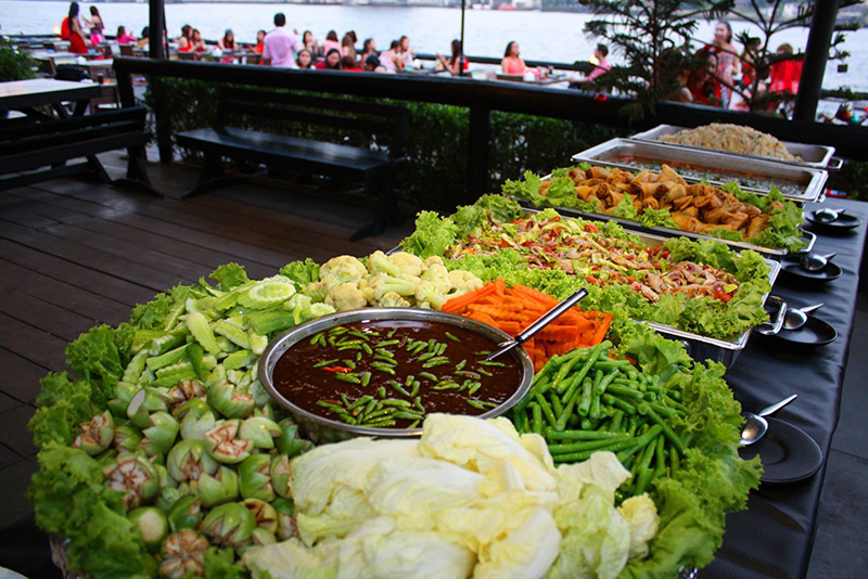 ร้านอาหารริมน้ำ ร้านอาหารริมน้ำ ร้าน Rim Bit