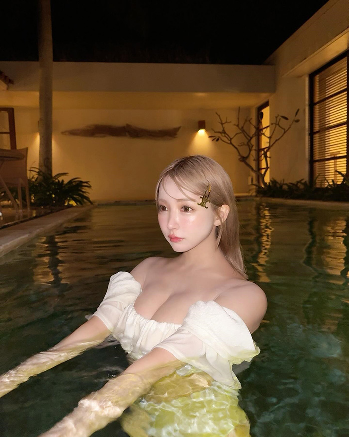 อดีตนางเอก AV ตัวท็อป อดีตนางเอก AV ตัวท็อป