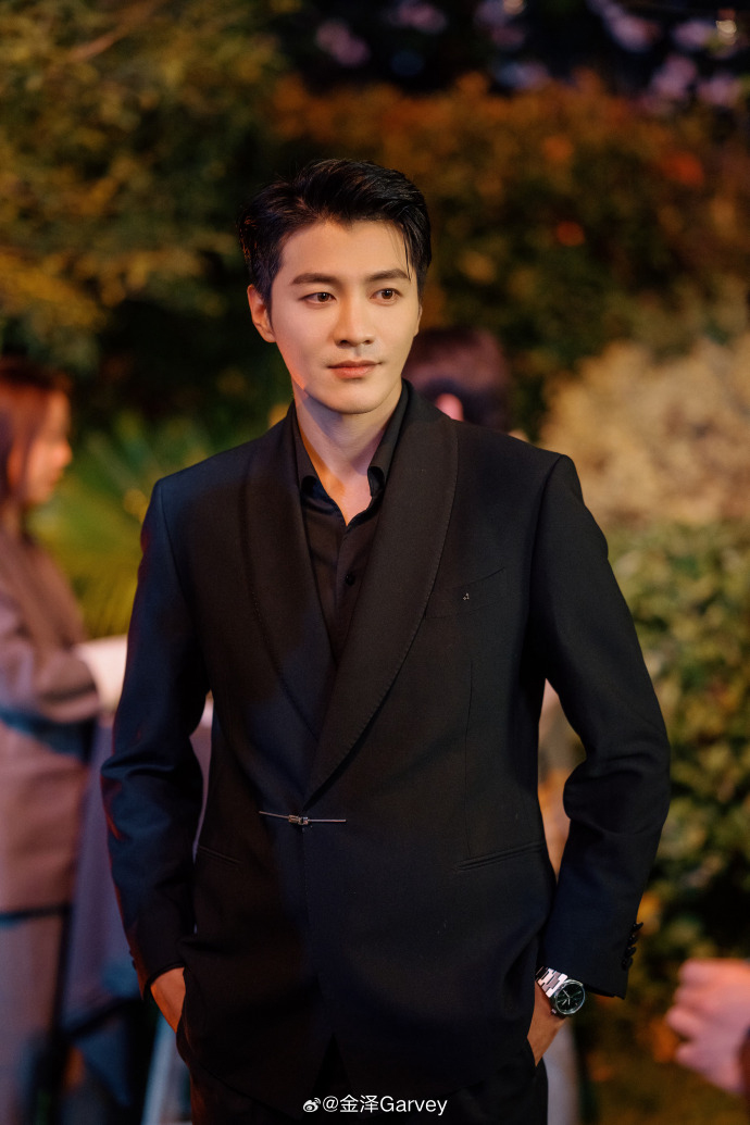 จินเจ๋อ จินเจ๋อ