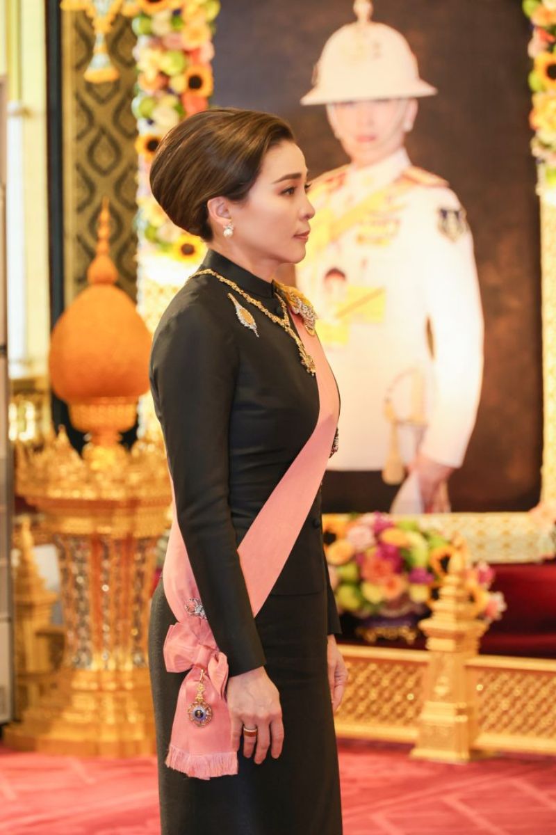 ในหลวง-พระราชินี ทรงบำเพ็ญพระราชกุศล สตมวาร (100 วัน) พระองค์ภาฯ ในหลวง-พระราชินี ทรงบำเพ็ญพระราชกุศล สตมวาร (100 วัน) พระองค์ภาฯ