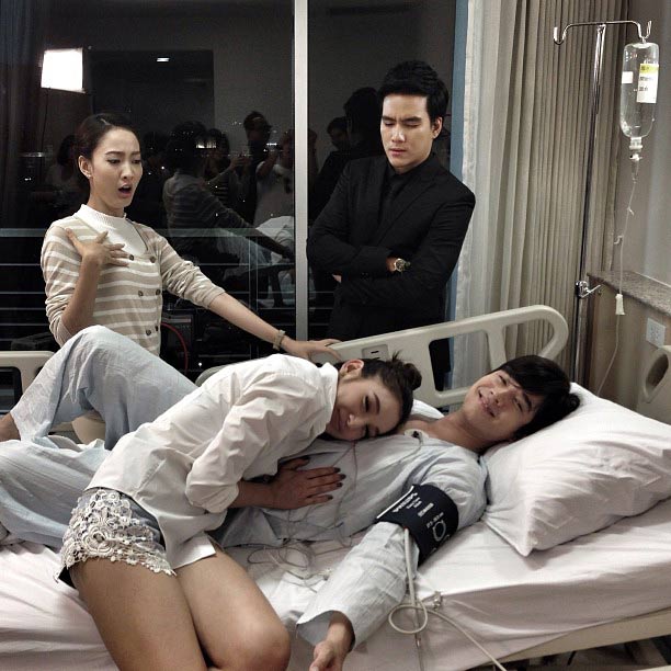 แอบดูเบื้องหลัง สายเลือดแดนตะวัน รวมทัพซุป’ตาร์รุ่นเล็ก แอบดูเบื้องหลัง สายเลือดแดนตะวัน รวมทัพซุป’ตาร์รุ่นเล็ก