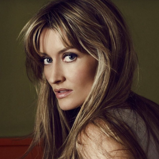 นาตาชา แม็คเอลฮอน นาตาชา แม็คเอลฮอน