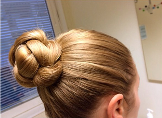 ผมเกล้ามวยเปีย ผมเกล้ามวยเปีย