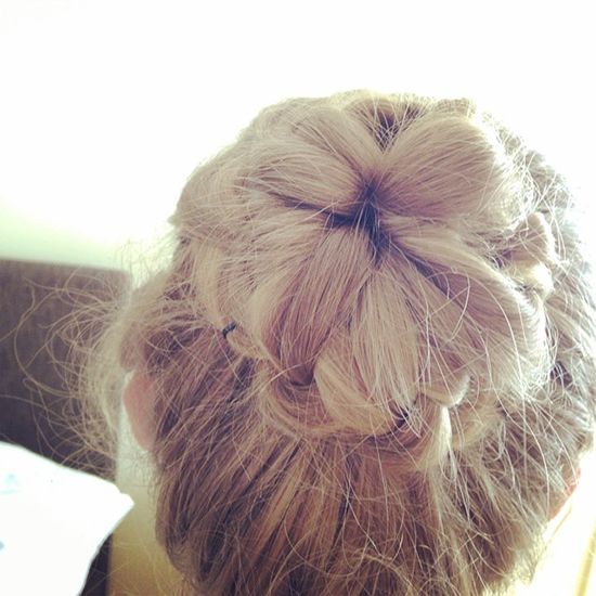 ผมเกล้ามวยเปีย ผมเกล้ามวยเปีย