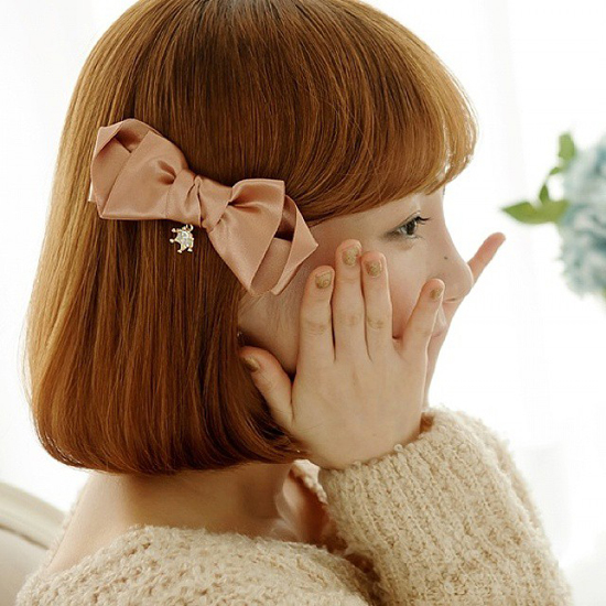 เครื่องประดับสำหรับสาวผมสั้น เครื่องประดับสำหรับสาวผมสั้น