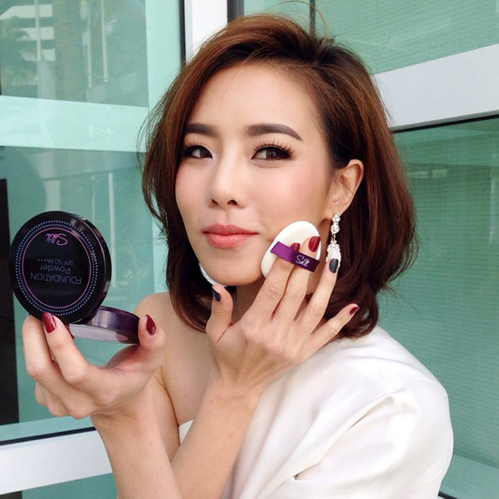 คริส หอวัง คริส หอวัง