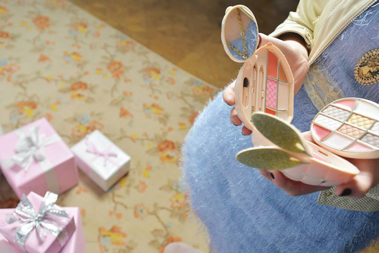 เครื่องสำอาง เครื่องสำอาง