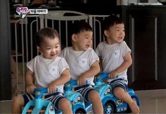 ฝาแฝด 3 ของซองอิลกุก ฝาแฝด 3 ของซองอิลกุก