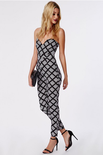 จั๊มสูทขายาว จั๊มสูทขายาว