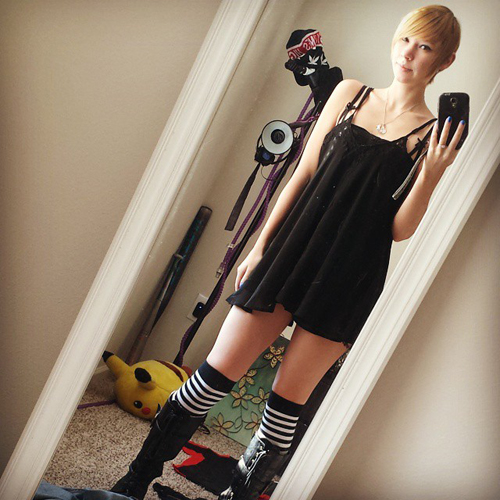 เดรสสีดำ เดรสสีดำ