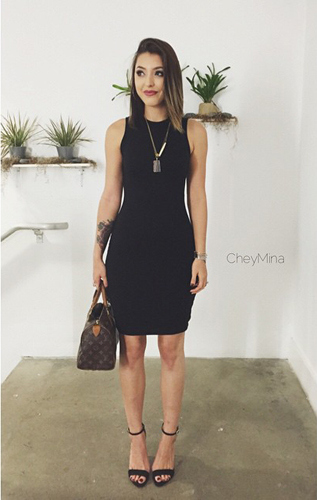 เดรสสีดำ เดรสสีดำ