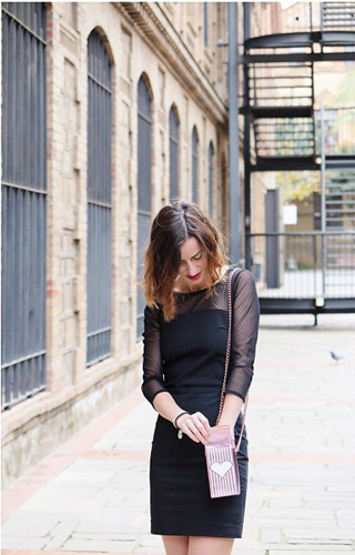 เดรสสีดำ เดรสสีดำ