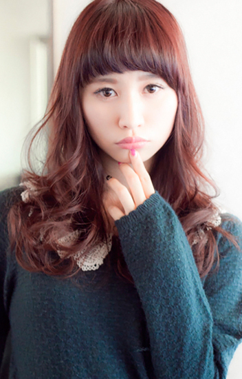 สีผมที่ทําให้หน้าขาว สีผมที่ทําให้หน้าขาว