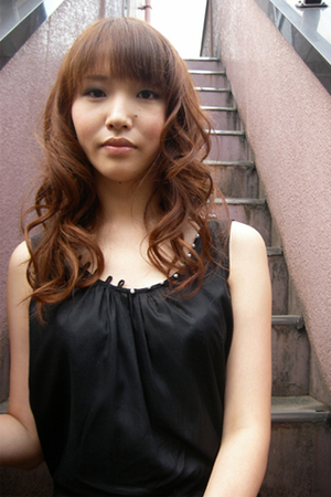 ทรงผมที่เหมาะกับคนมีโหนกแก้ม ทรงผมที่เหมาะกับคนมีโหนกแก้ม