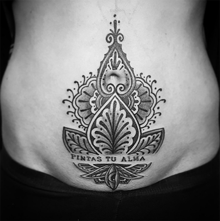 ลายสักหน้าท้อง ลายสักหน้าท้อง