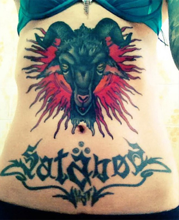 ลายสักหน้าท้อง ลายสักหน้าท้อง