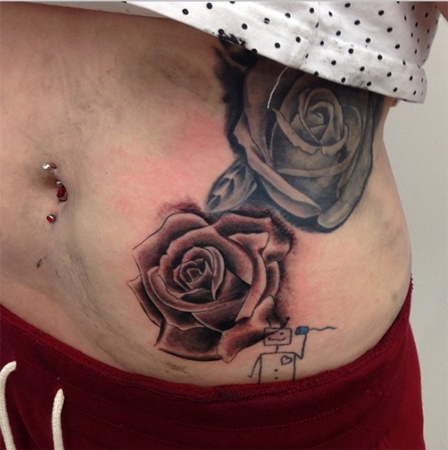 ลายสักหน้าท้อง ลายสักหน้าท้อง