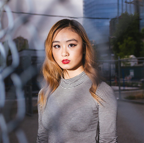 แต่งหน้ากับชุดกี่เพ้า แต่งหน้ากับชุดกี่เพ้า