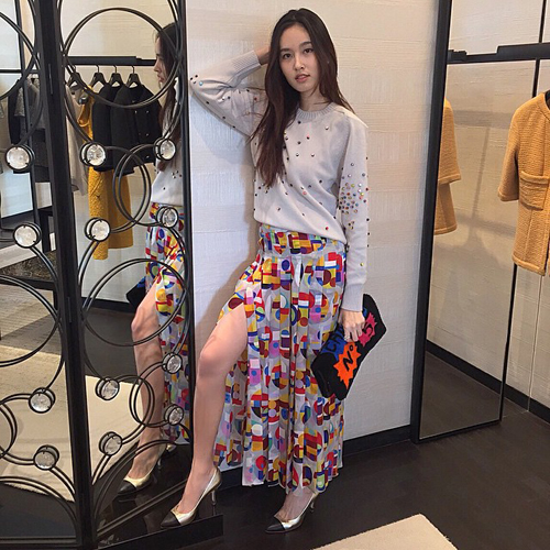 ปอย ตรีชฎา ปอย ตรีชฎา