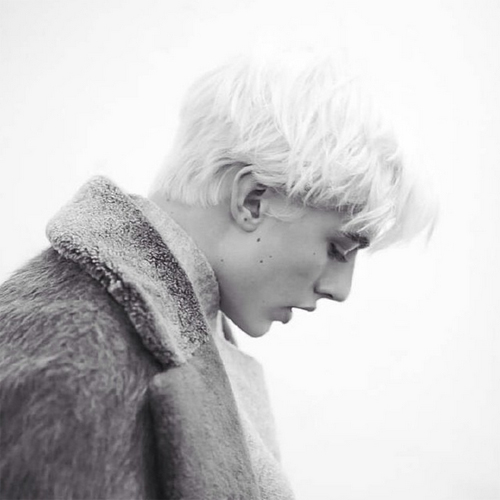 ลักกี้ บลู สมิธ ลักกี้ บลู สมิธ