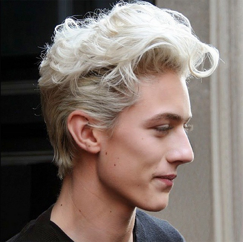 ลักกี้ บลู สมิธ ลักกี้ บลู สมิธ