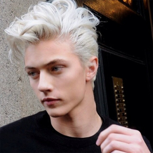 ลักกี้ บลู สมิธ ลักกี้ บลู สมิธ