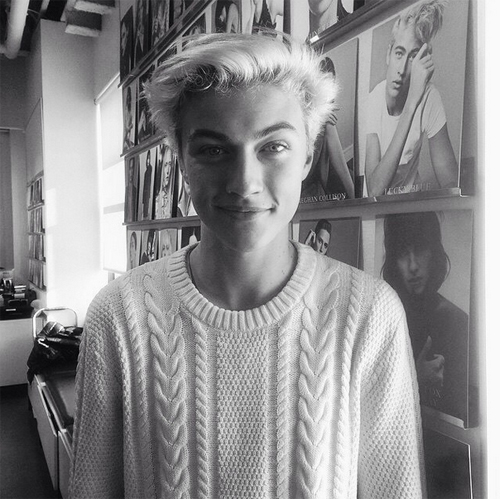 ลักกี้ บลู สมิธ ลักกี้ บลู สมิธ