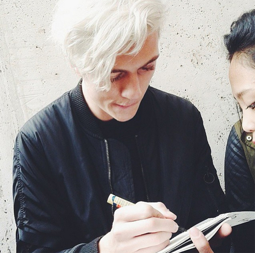 ลักกี้ บลู สมิธ ลักกี้ บลู สมิธ