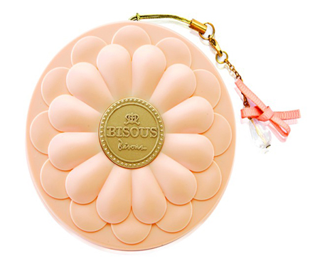 แป้งผสมรองพื้น แป้งผสมรองพื้น