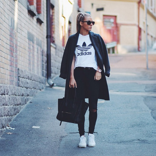 รองเท้าสีขาว รองเท้าสีขาว