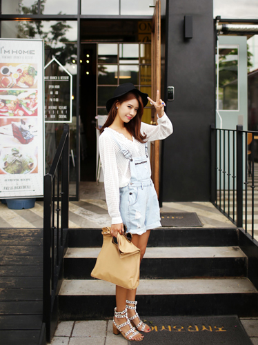 เทรนด์การแต่งตัววัยรุ่นหญิง เทรนด์การแต่งตัววัยรุ่นหญิง